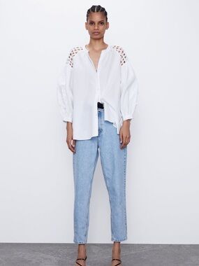 Zara Rare 2020 3D Floral Applique & Eyelet White Poplin Shirt